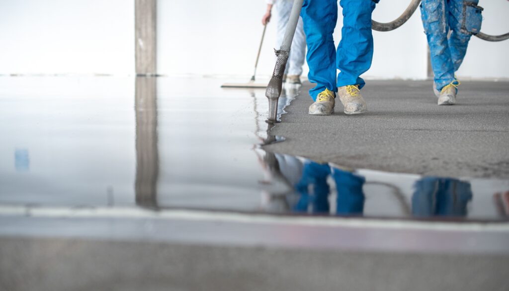 Mortero autonivelante de anhidrita para suelo radiante eficaz